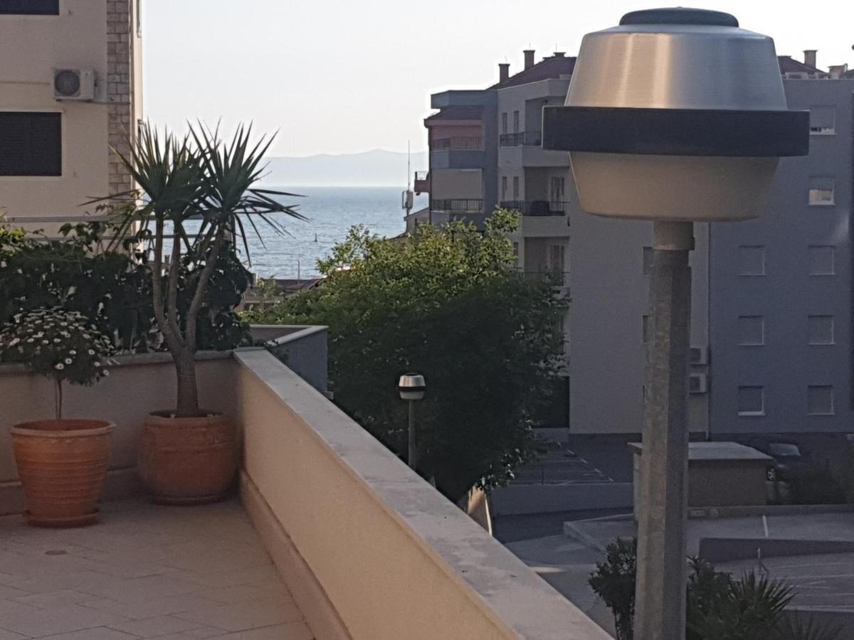 Villa Vujcic Makarska Eksteriør bilde