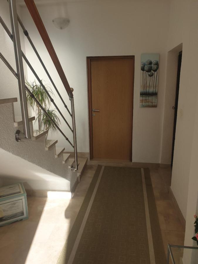 Villa Vujcic Makarska Eksteriør bilde